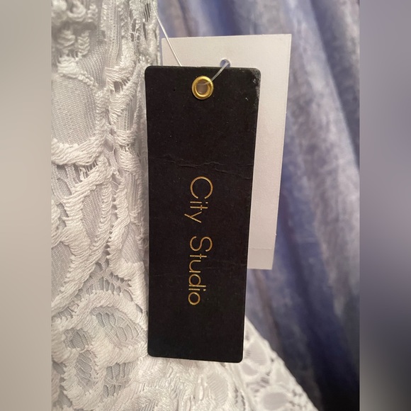 NWT White lace dress - Picture 7 of 8